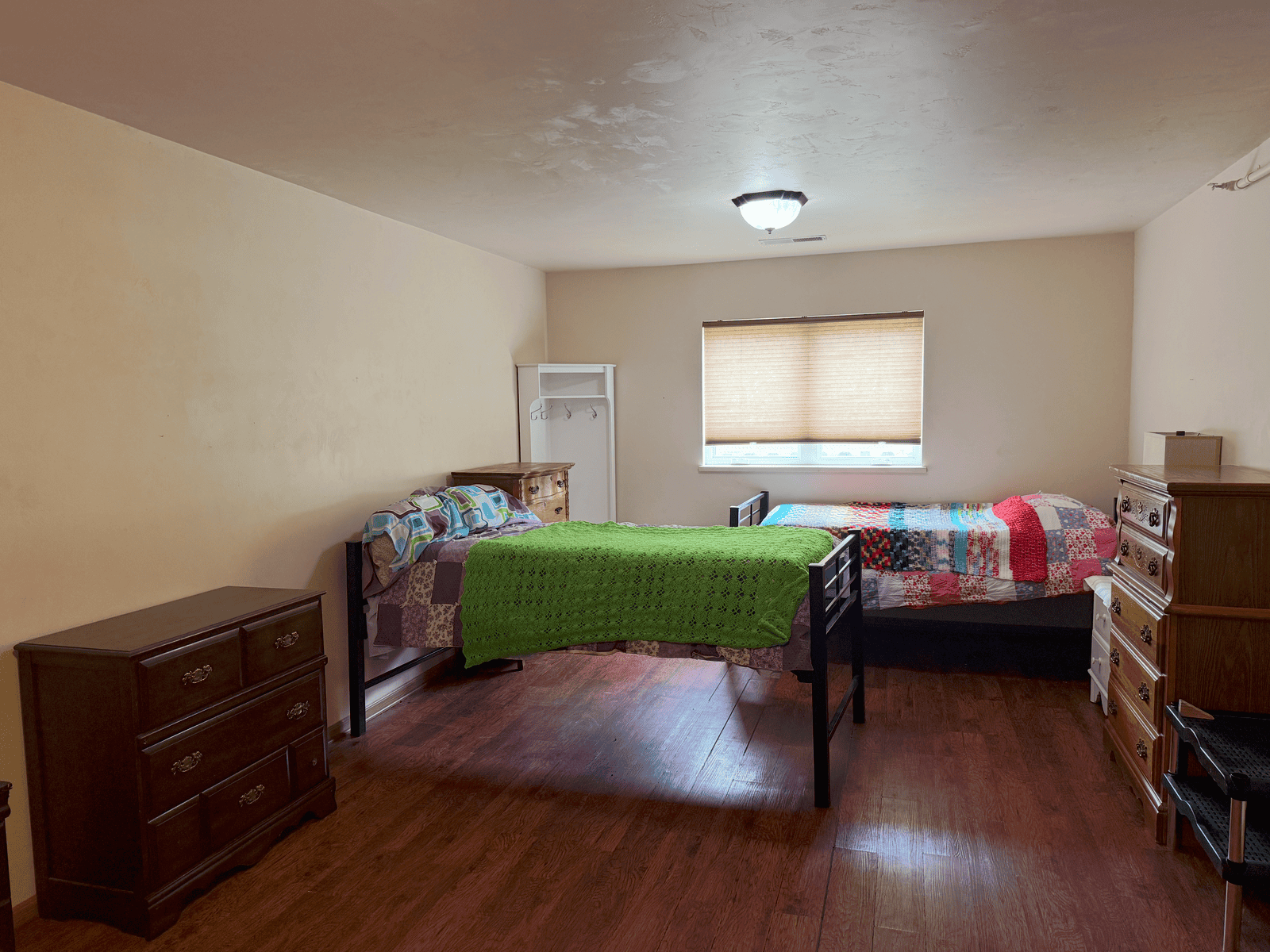 A two-bed room in the Women’s Resiliency Residence